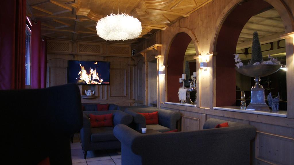 Gersthofer Auszeit Hotel Gersthofen Ngoại thất bức ảnh