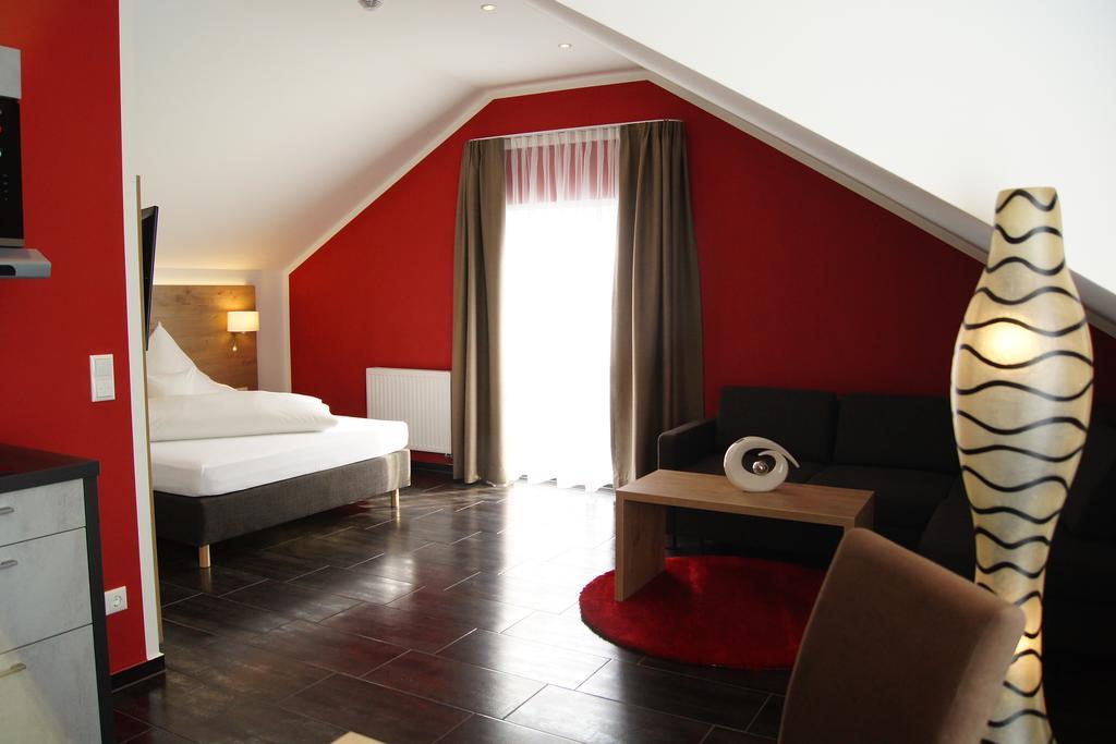 Gersthofer Auszeit Hotel Gersthofen Ngoại thất bức ảnh
