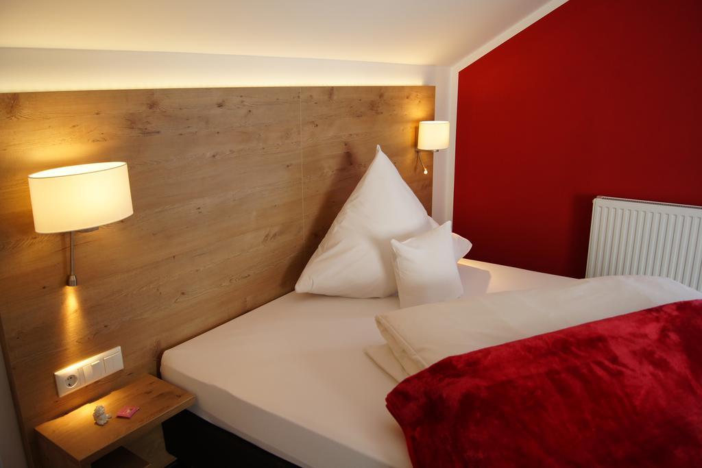 Gersthofer Auszeit Hotel Gersthofen Ngoại thất bức ảnh